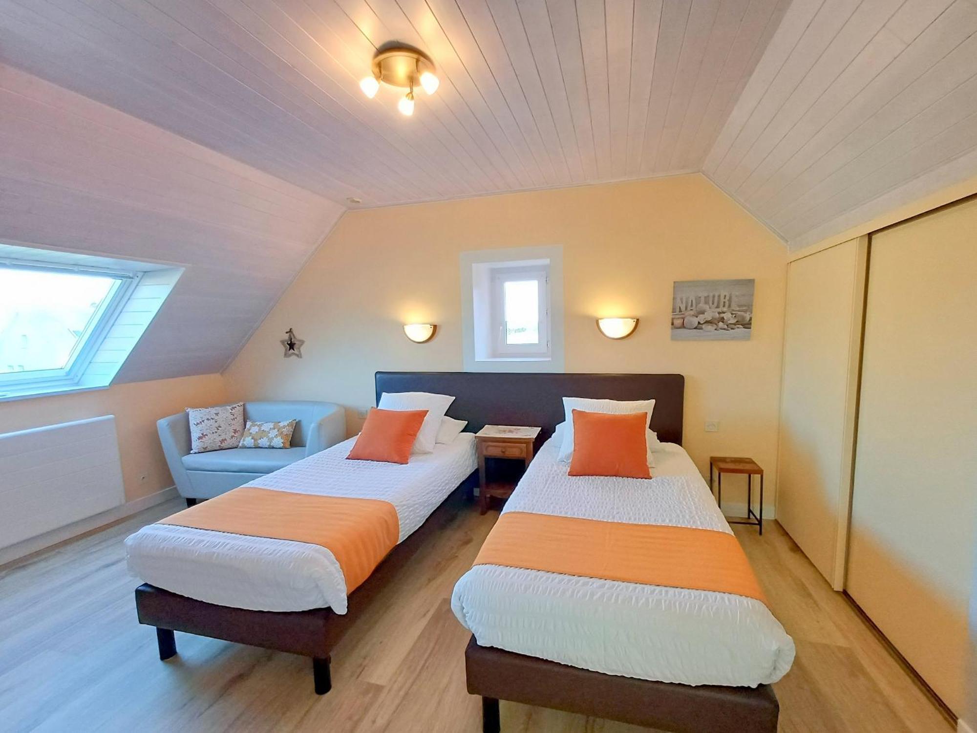 Au calme à 10mn des baies de Douarnenez et Audierne avec cuisine à disposition Mahalon Extérieur photo