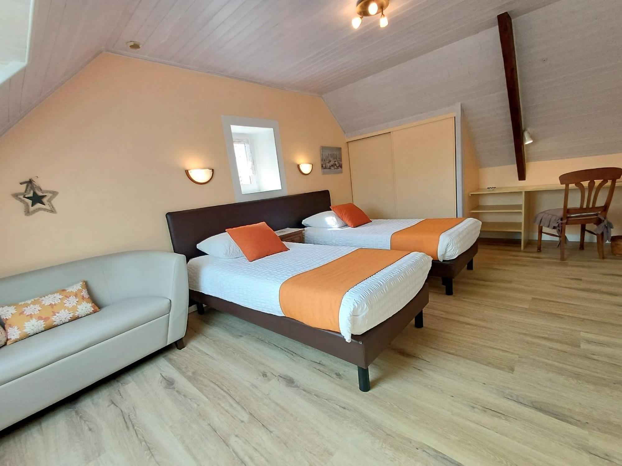 Au calme à 10mn des baies de Douarnenez et Audierne avec cuisine à disposition Mahalon Extérieur photo